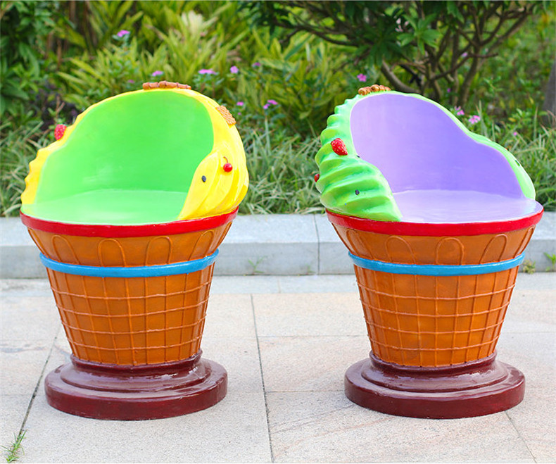 Outdoor resin fiberglass ice cream cone chair and table