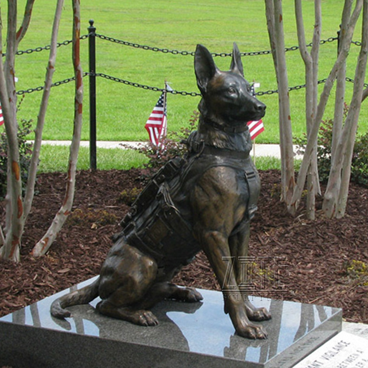 Western Style German Shepherd Dog Bronze Animal Dog Statue