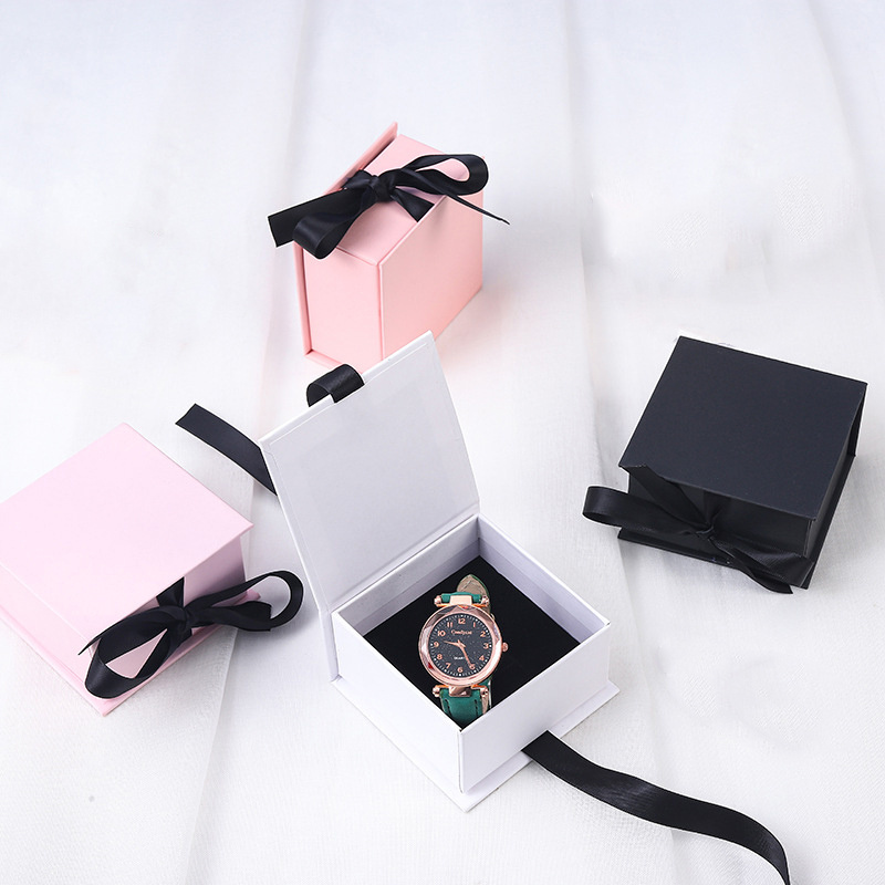 Custom Logo Jewelry Storage Box Packaging Flip Li Necklace Earring Bracelet Packaging Jewelry Box With Ribbon