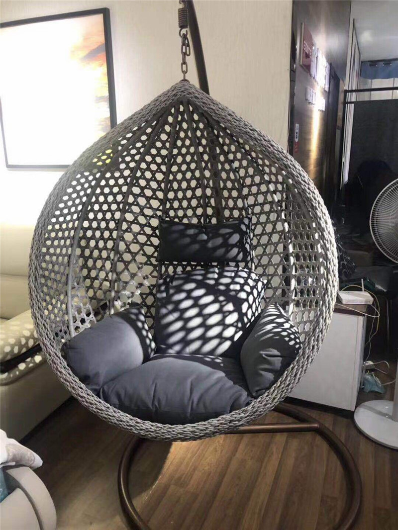 Outdoor Garden Furniture Small Basket Outdoor Hanging  Swing Chair Custom modern outdoor furniture metal egg hanging swing chair