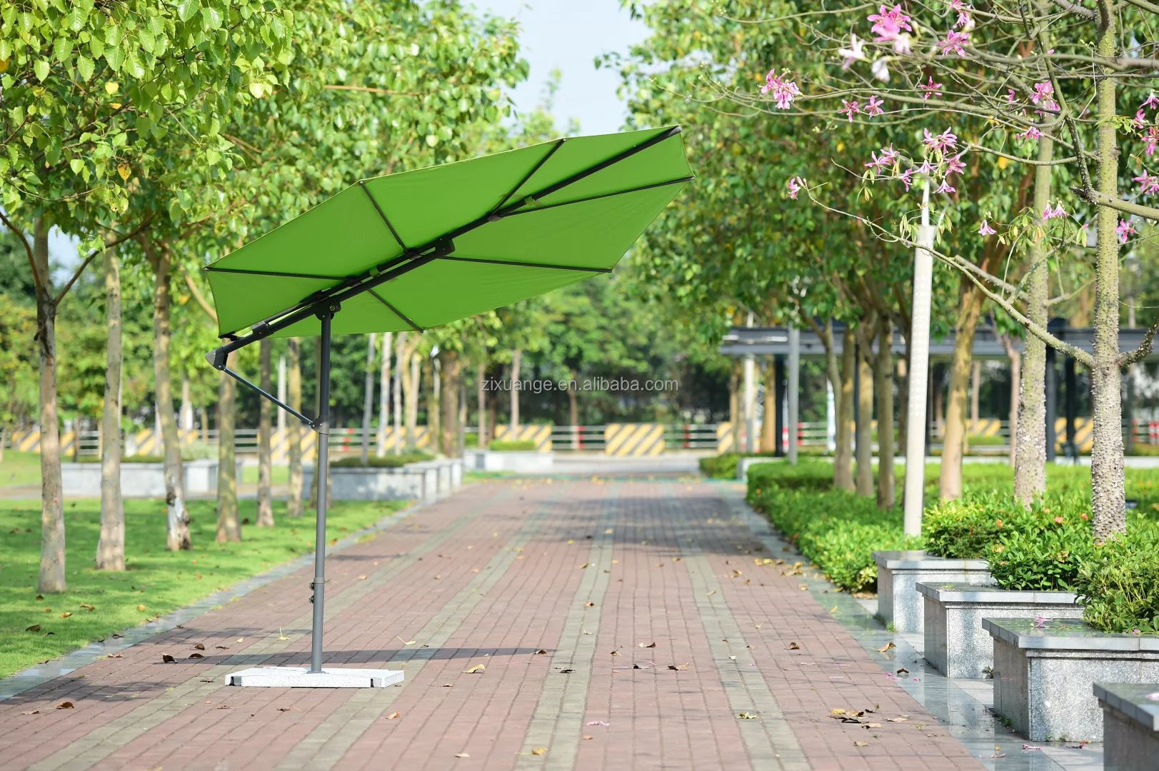 Luxury Leaf Shape Big Umbrella Outdoor Garden Patio Cantilever Parasol Umbrella