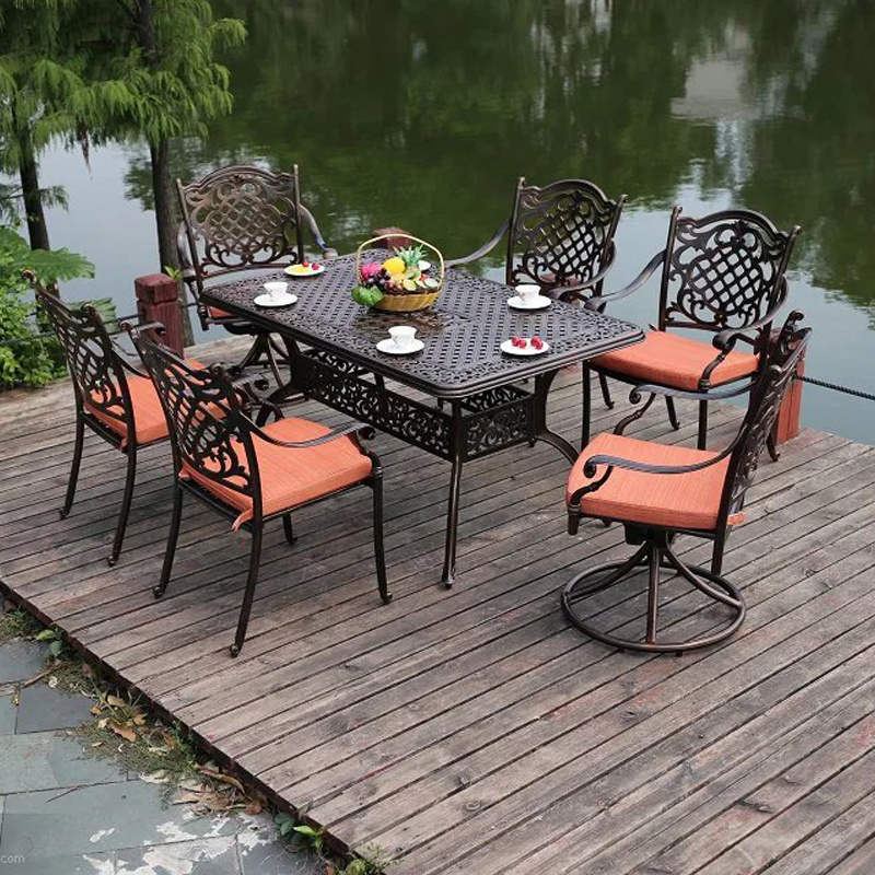 Durable Aluminum big Dining 4 Chairs And 1 Table Bistro Sets matt black cast iron decorative outdoor garden bistro furniture