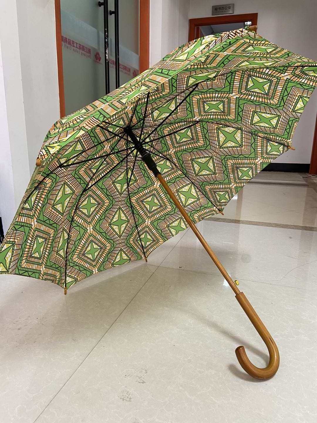 Custom Design African Umbrella Windproof  Ankara Print Umbrellas Kente Printing Sun Umbrella with Wood Handle