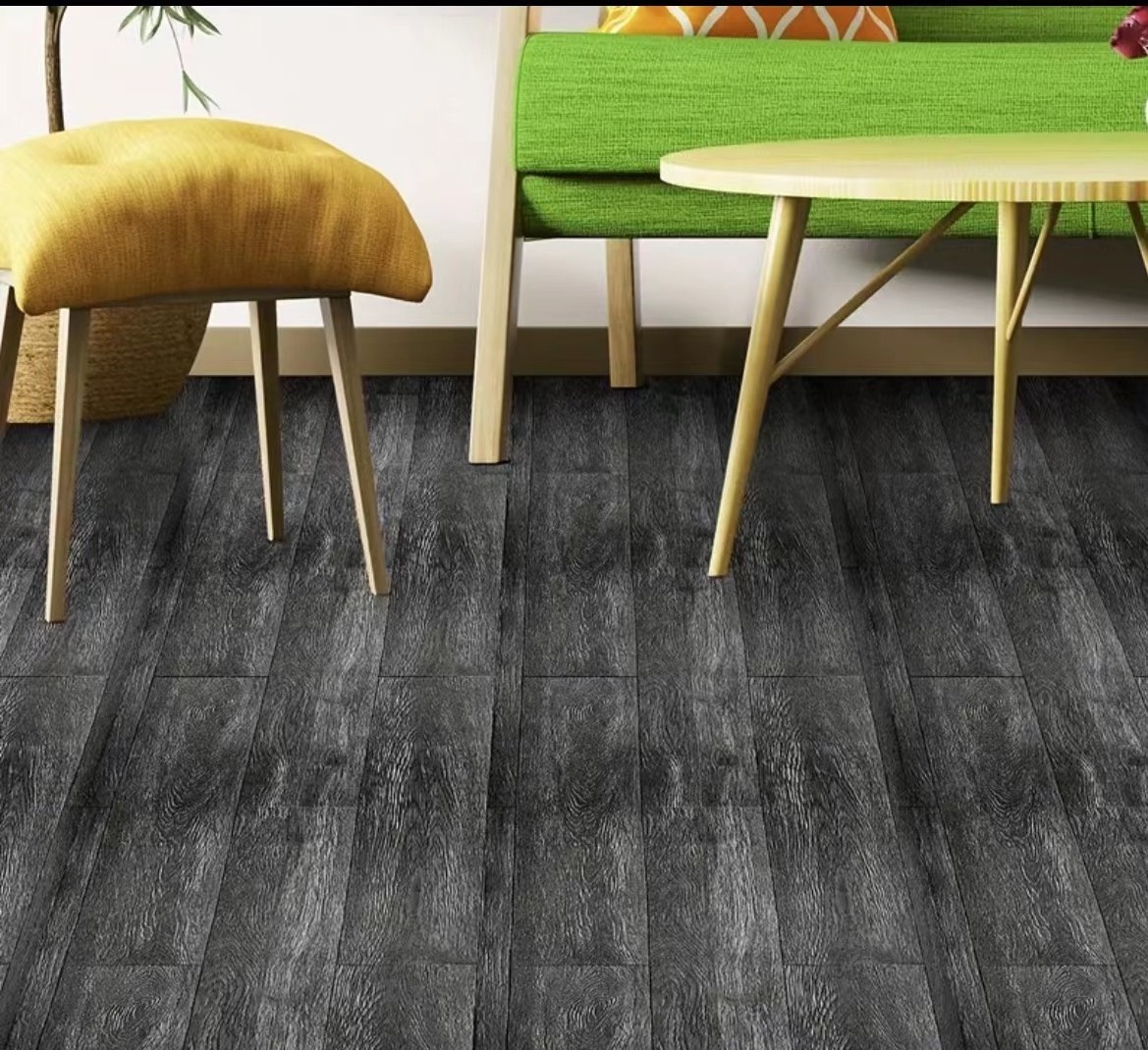 ORON Self Adhesive Peel And Stick Waterproof Luxury Vinyl plastic flooring Wood Floor Sticker For Living Room Kitchen