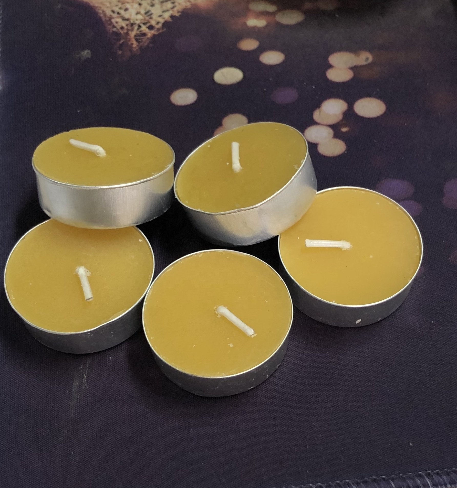 Beeswax Tealight Candle