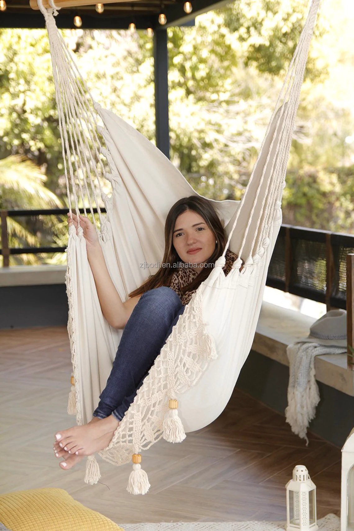 BODI New Design Macrame Boho Indoor Hanging Hammock Swing Chair With Bead Tassel Bedroom Hanging Swing Chair