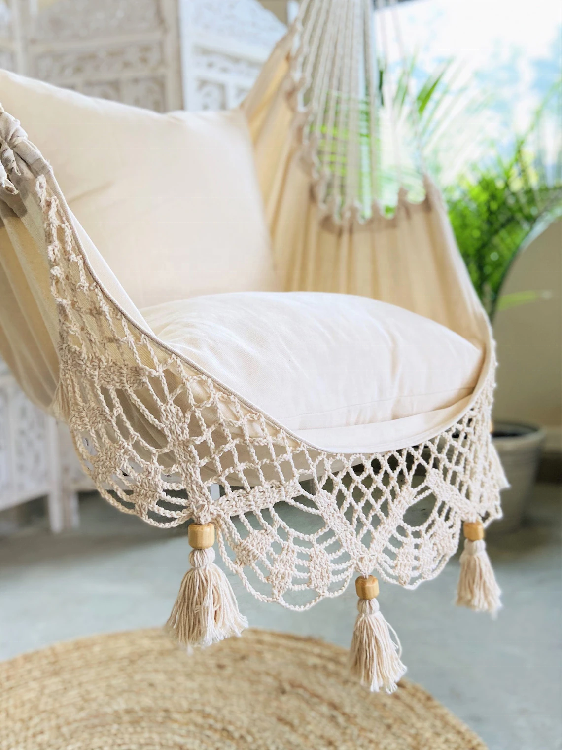 BODI New Design Macrame Boho Indoor Hanging Hammock Swing Chair With Bead Tassel Bedroom Hanging Swing Chair