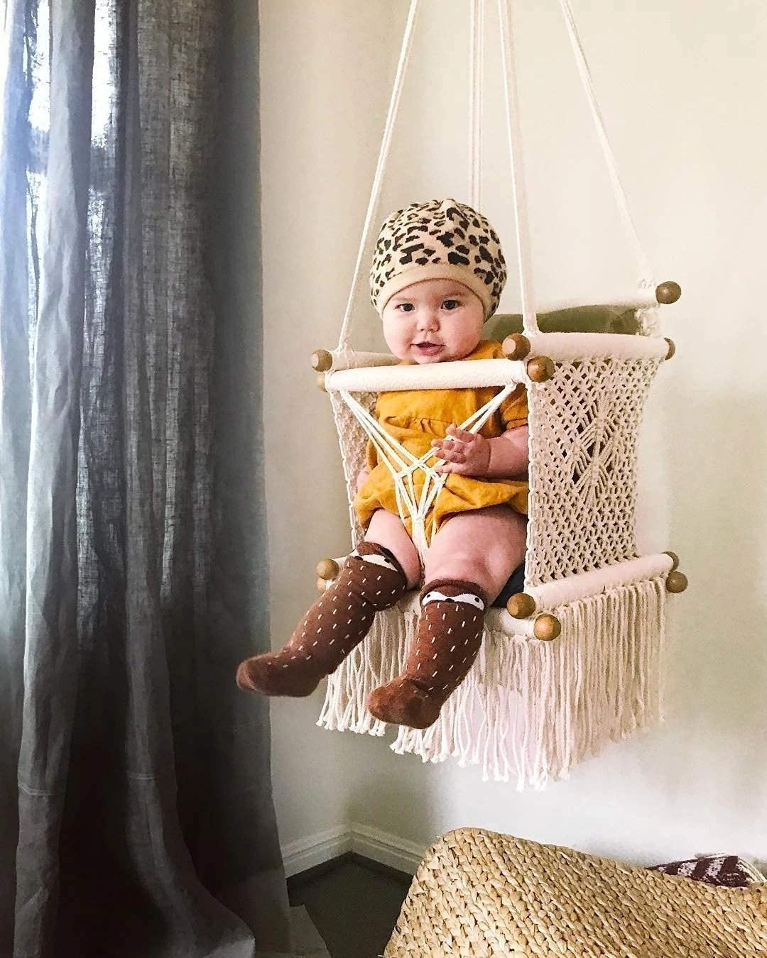 BODI Indooe Outdoor Handmade Macrame Wood Baby Swing Chair Toddler Swing Hammock