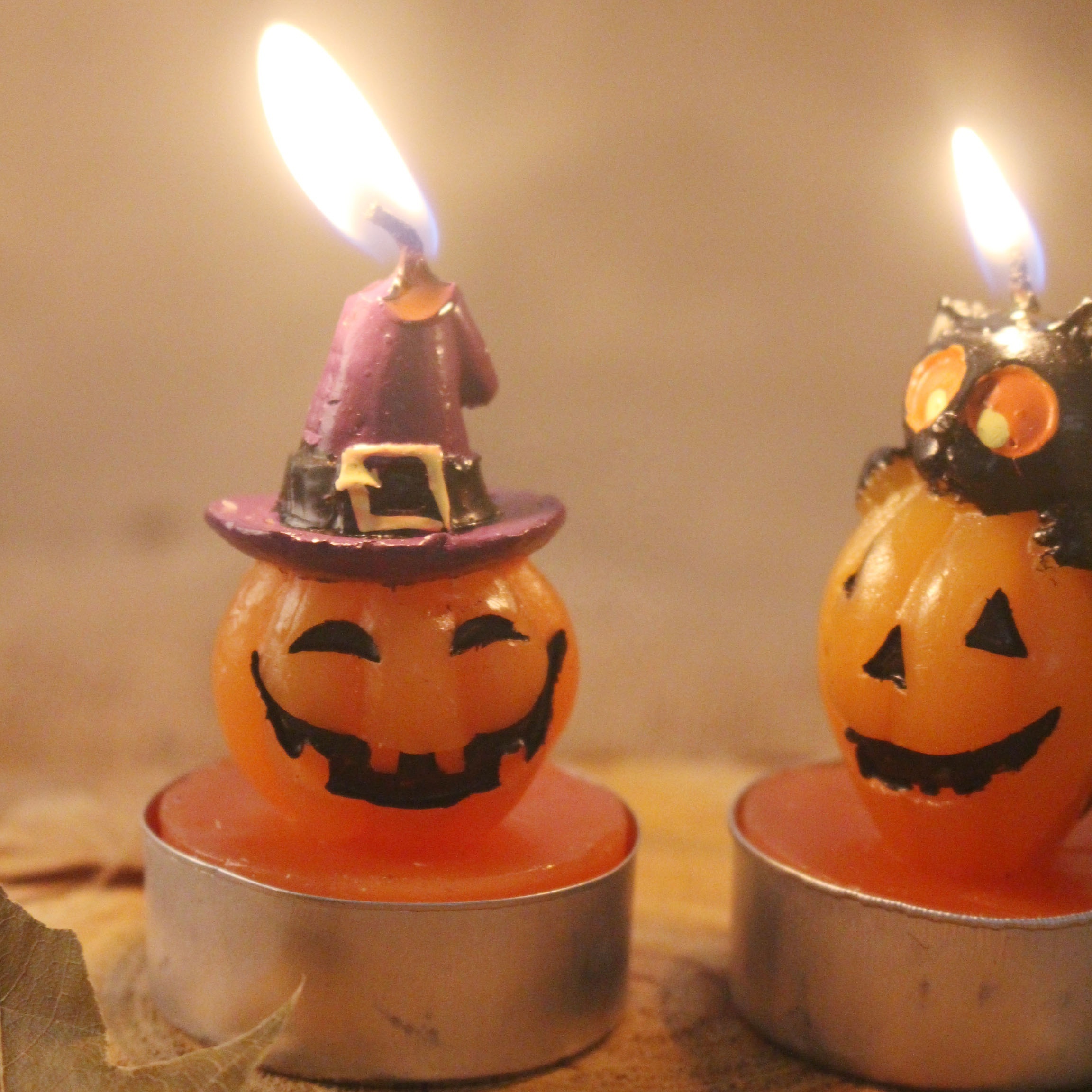 EVEN Halloween Pumpkin Shape Candle,  Home Party Decoration Halloween Tea light Candle