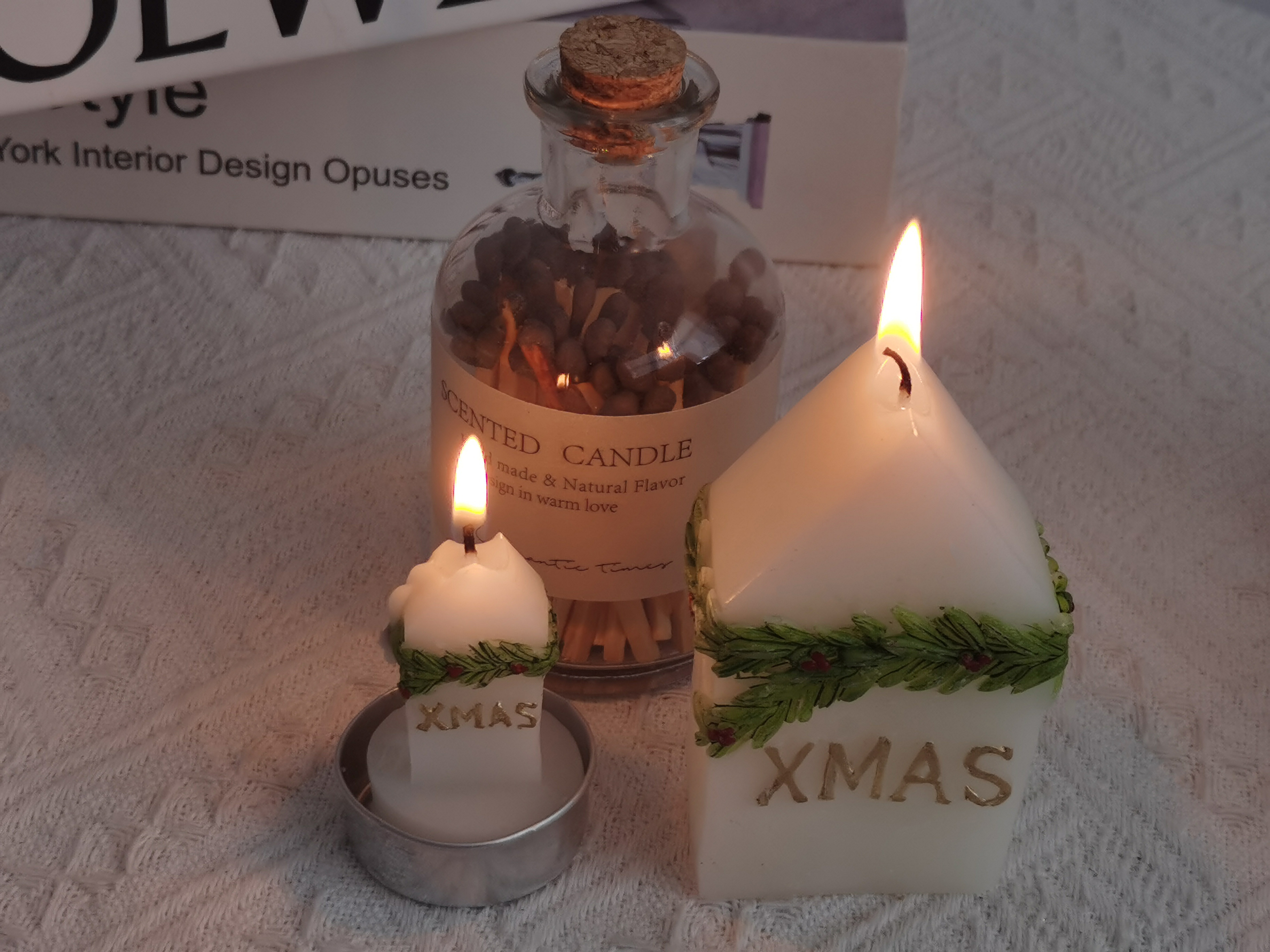 Christmas Party Decor Soy Wax House Shaped Candles, Scented Tealight Candle Custom Logo Gift Set Christmas Candle