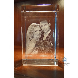 personalized custom  3d laser engraved glass cube photo frame 3d photo crystal cube for wedding favor /christmas gift