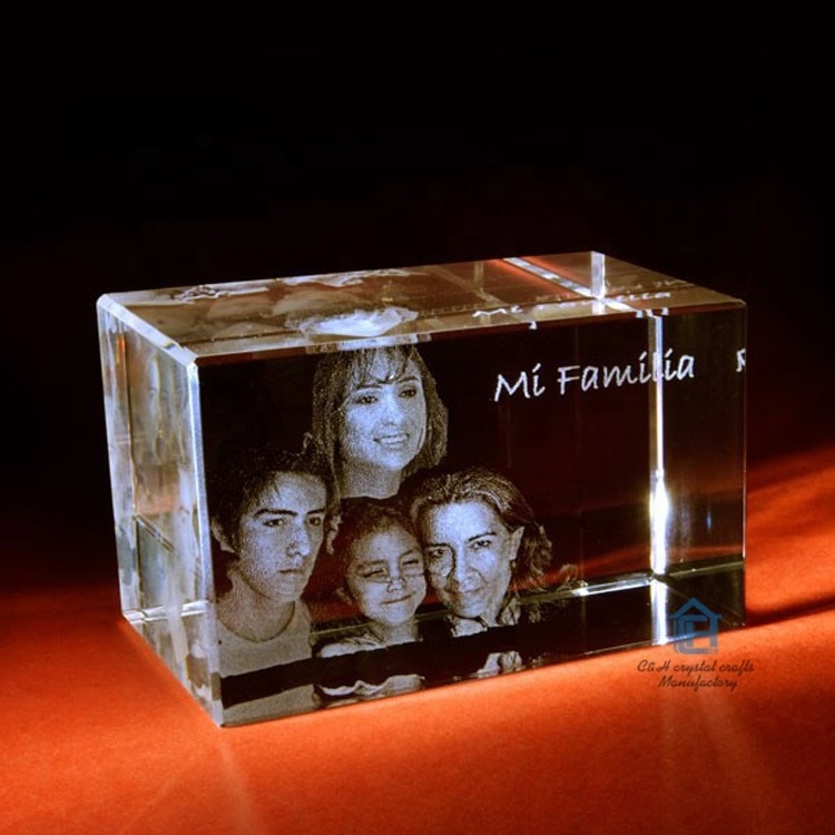 personalized custom  3d laser engraved glass cube photo frame 3d photo crystal cube for wedding favor /christmas gift