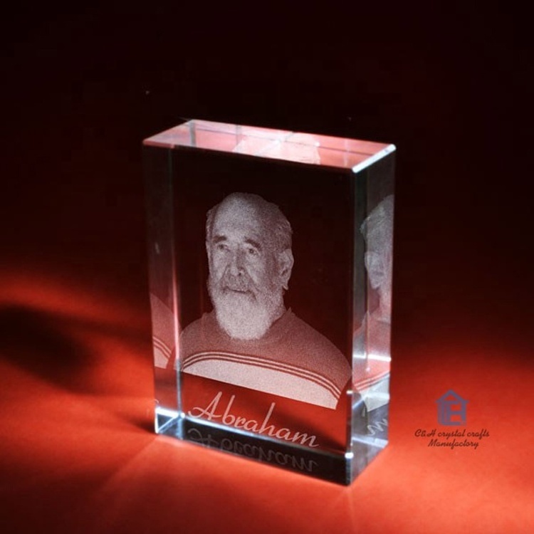 Super quality 3d laser crystal  photo etched laser cut crystal cube3d laser crystal engraving favors for home decoration