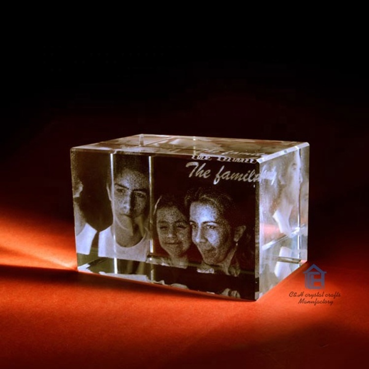 Super quality 3d laser crystal  photo etched laser cut crystal cube3d laser crystal engraving favors for home decoration