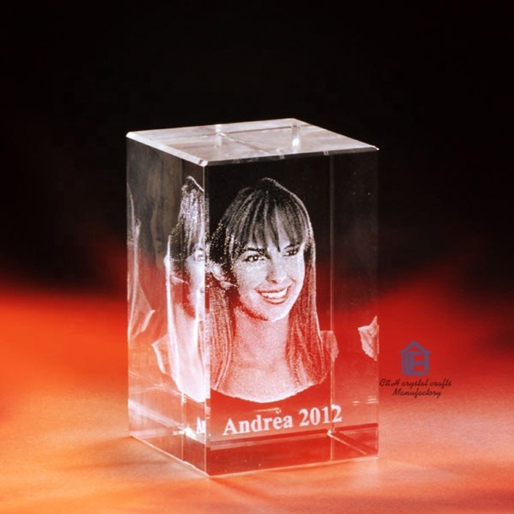 personalized custom  3d laser engraved glass cube photo frame 3d photo crystal cube for wedding favor /christmas gift