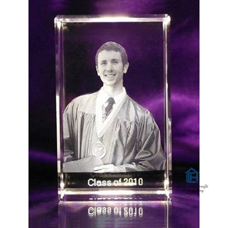 personalized custom  3d laser engraved glass cube photo frame 3d photo crystal cube for wedding favor /christmas gift