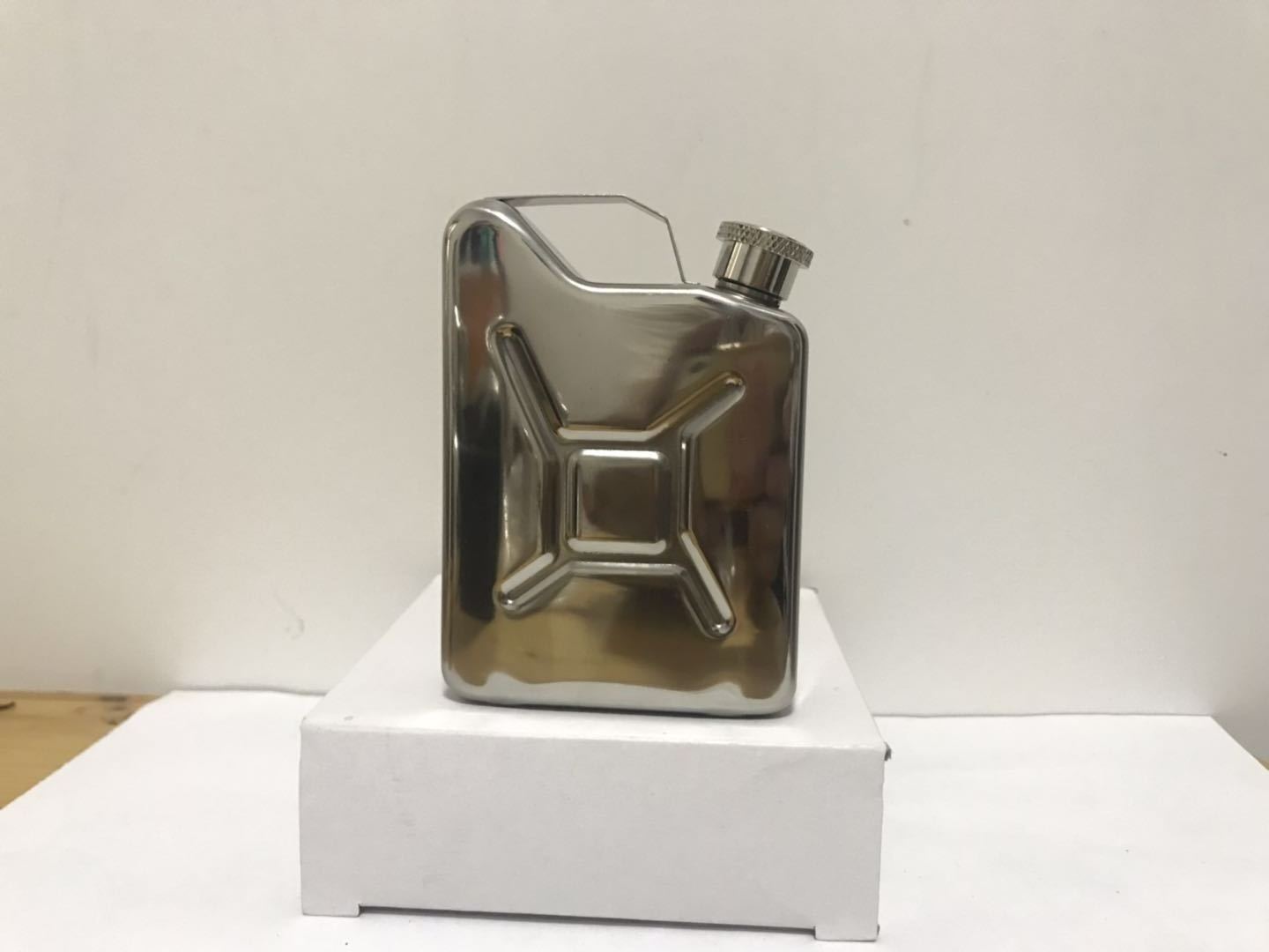 hip flask jerry can 5oz stainless steel mirror finish