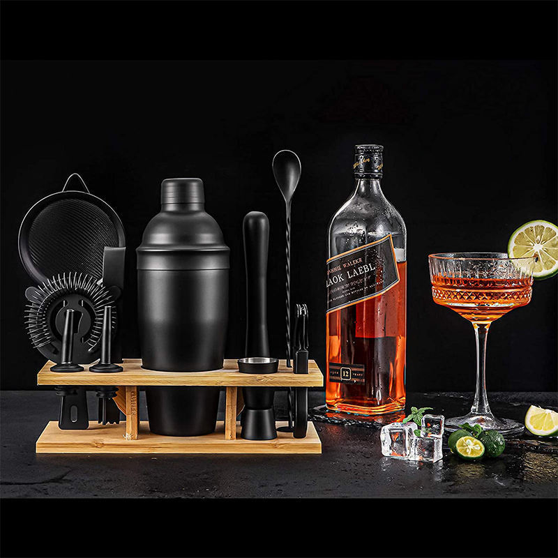 Creation Top Seller 8 Pieces Black  Cocktail Shaker Set Bartender Kit Cocktail Shaker Set Stainless Steel Shaker