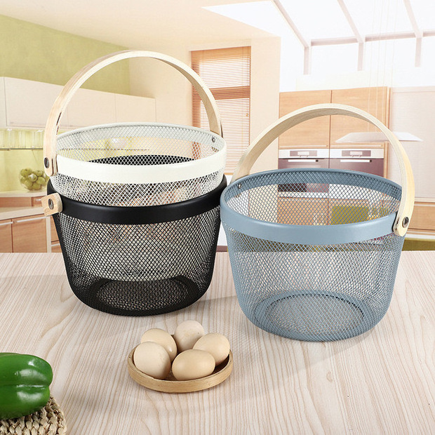 Home storage items factory directly sale  metal wire with handle fruit vegetable storage basket household oranganized wicker bak