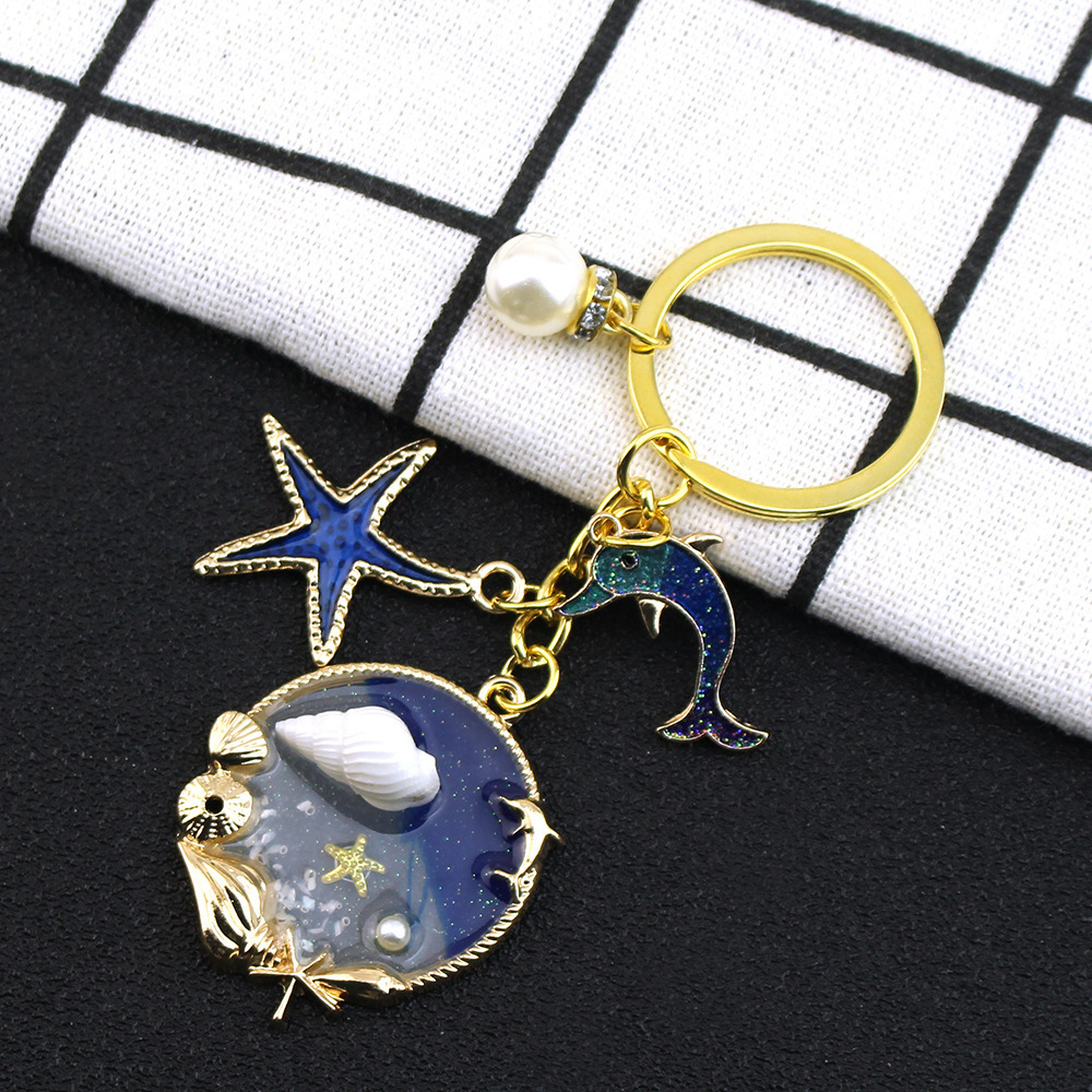 2024  Beautiful Sea Beach Keychain Starfish Conch Dolphin Pearl Key chain For Lovers