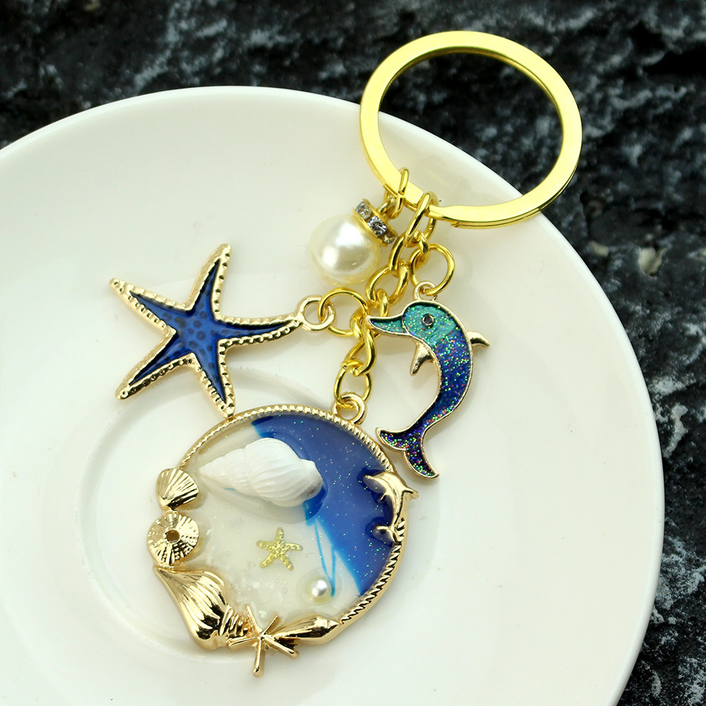 2024  Beautiful Sea Beach Keychain Starfish Conch Dolphin Pearl Key chain For Lovers