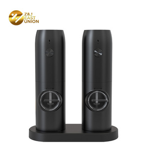 Salt and Pepper Mills Set Stainless Steel with Adjustable Ceramic Grinder 2 pieces Design Spice Mills Set Manual