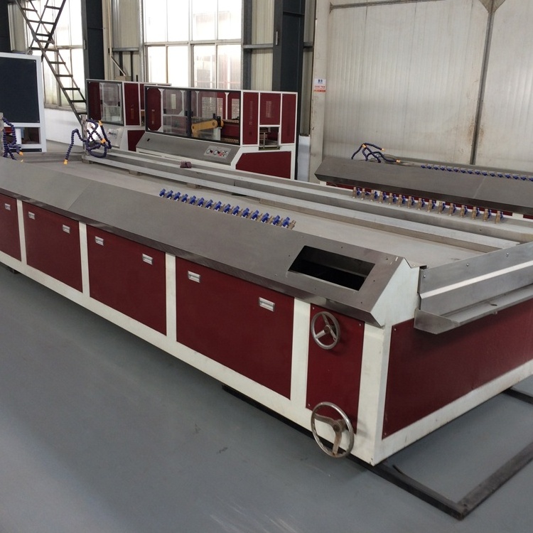 Hot sale good plastic pvc profile extrusion line / pvc window profile production line