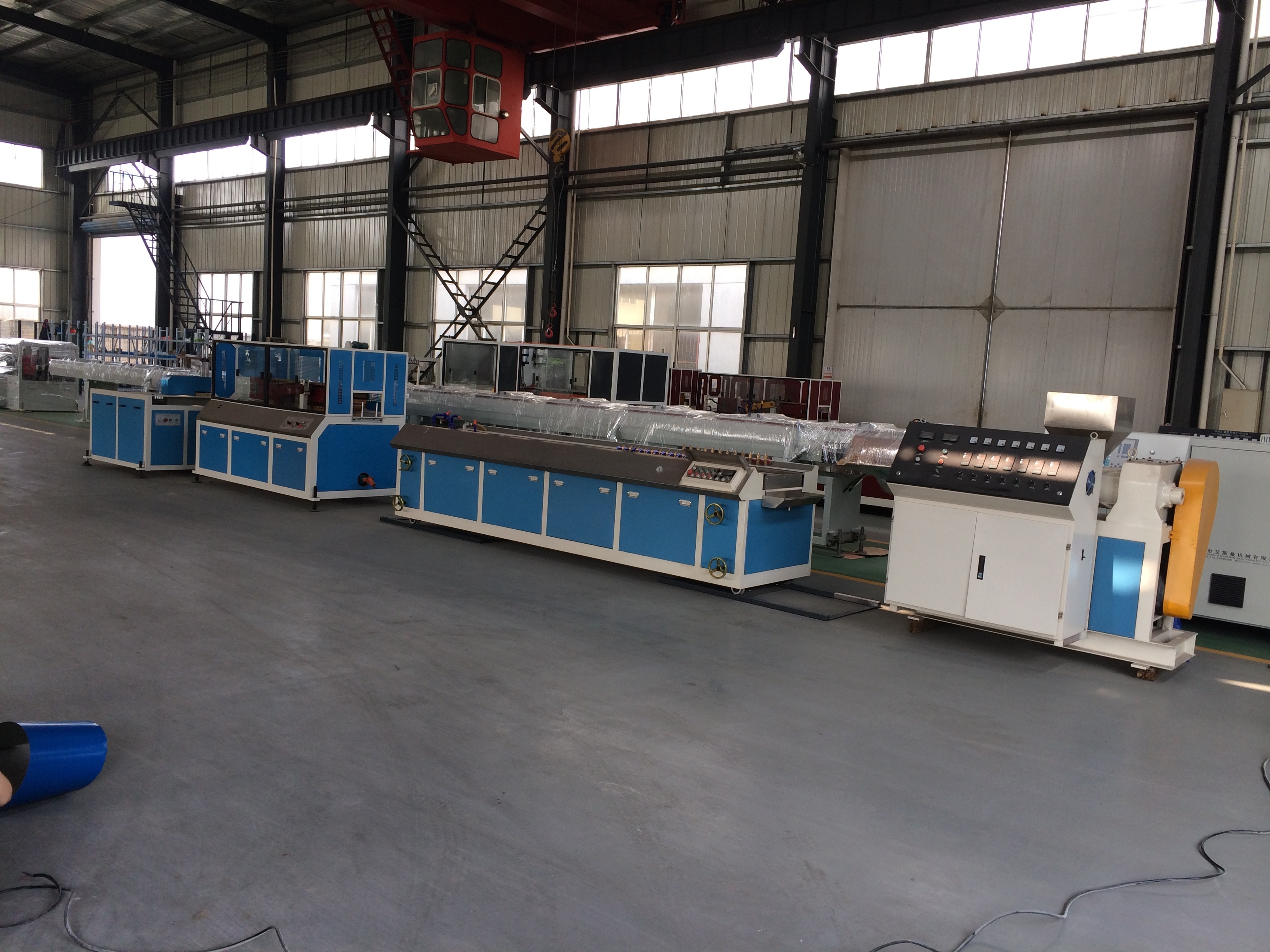 High performance pvc wood plastic composite machine / pvc wood plastic production line