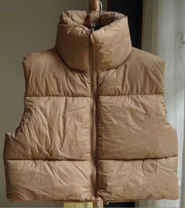 Wholesale Custom Women Puffer Bubble Crop Vest Coats Puff Woven Ladies Jackets Coats Down Women Winter Vest