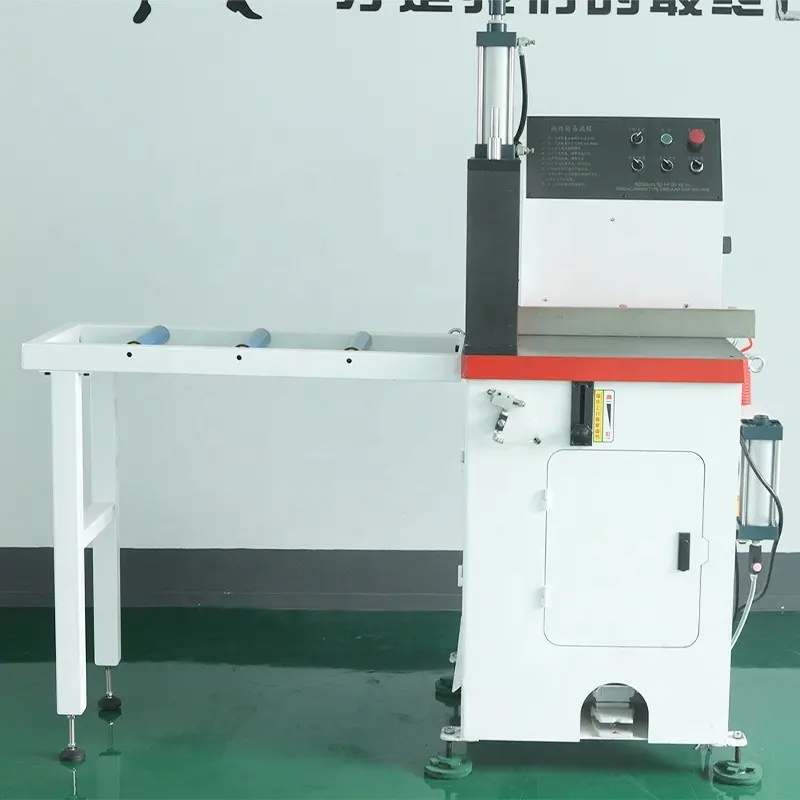 Easy to Operate CE Semi-Automatic Aluminum Cutter With Hidden Saw Blade Pressing Up And Down