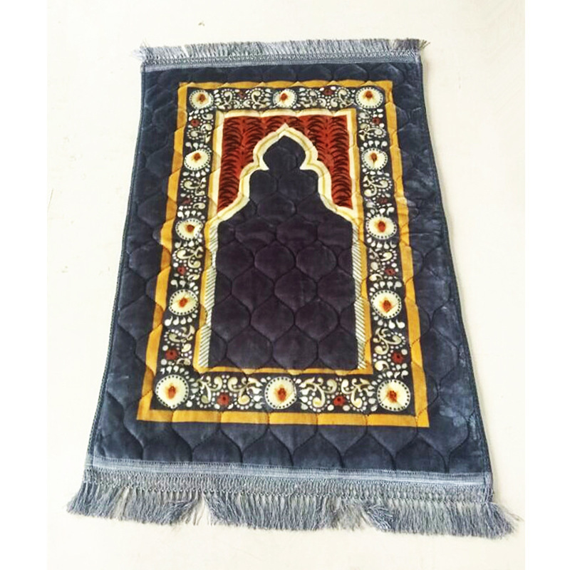 Plush Velvet Raschel Quilting Embossing  Islamic Prayer Rug Carpet Janamaz Muslim Mosque Prayer Mat