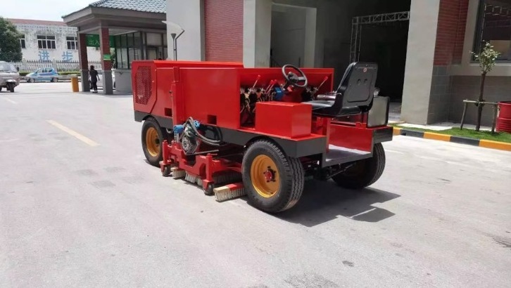 Infill sand sweeper synthetic turf brushing machine broom power artificial grass tools for sports football field