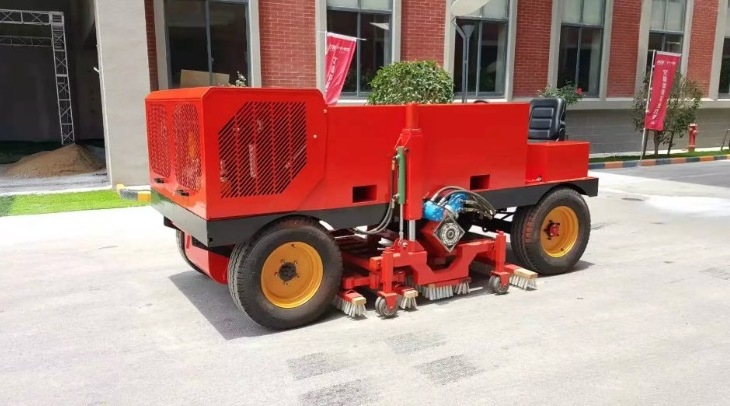 Infill sand sweeper synthetic turf brushing machine broom power artificial grass tools for sports football field