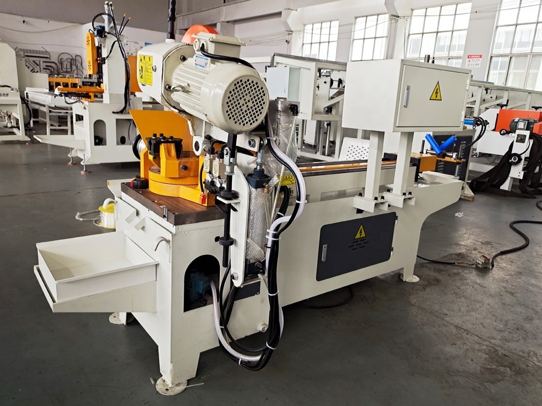 CNC automatic pipe cutting machine metal cutting machine cold saw blade cutting machine price