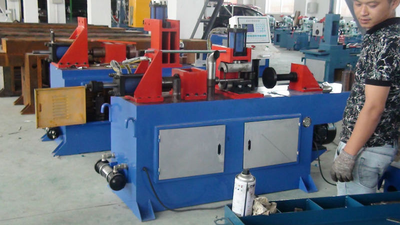 High Quality Hydraulic Automatic Pipe End forming Machine For Metal Product making