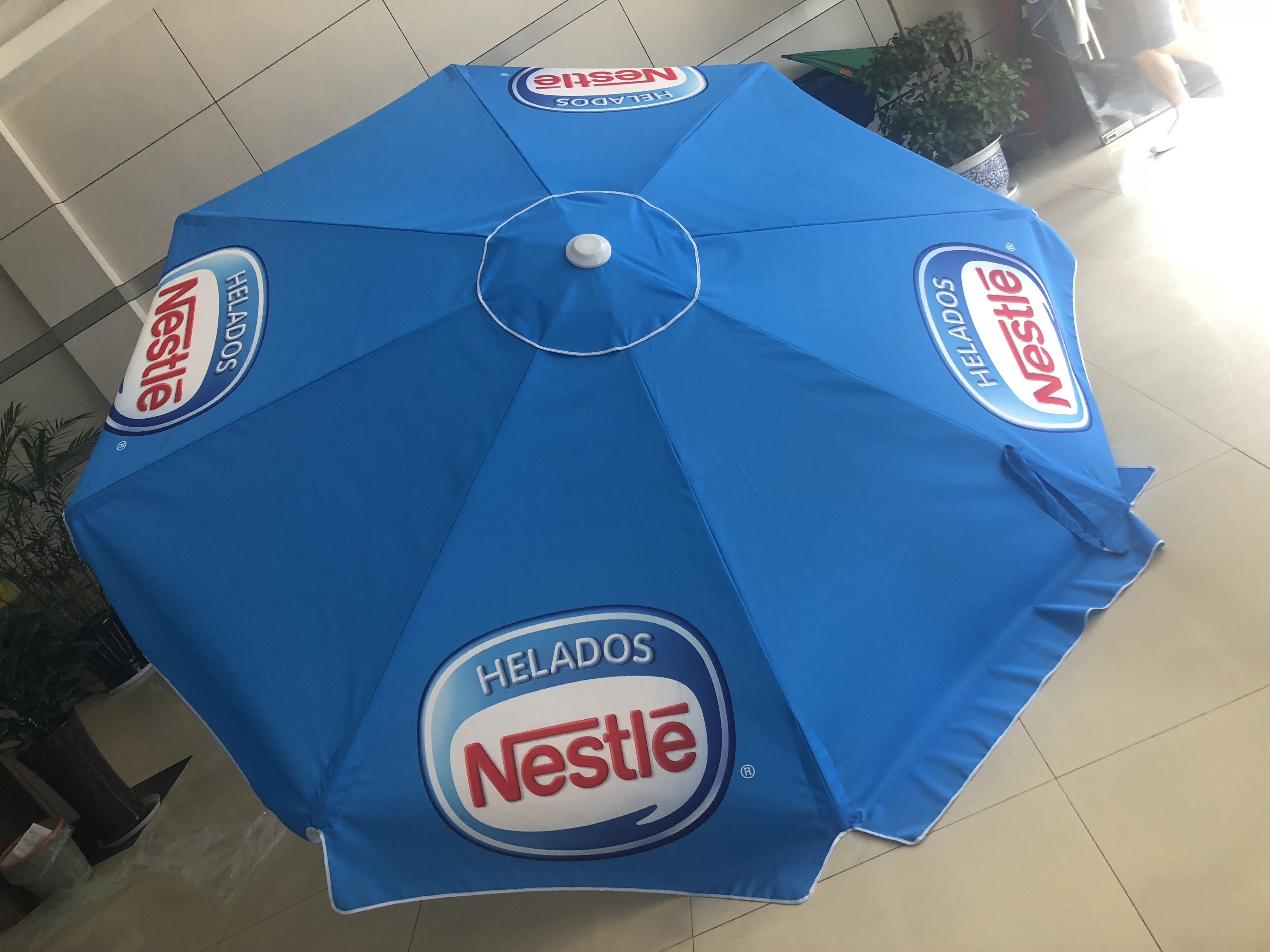 wholesale custom uv protection big portable parasol outdoor beach patio umbrella promotional with logo prints