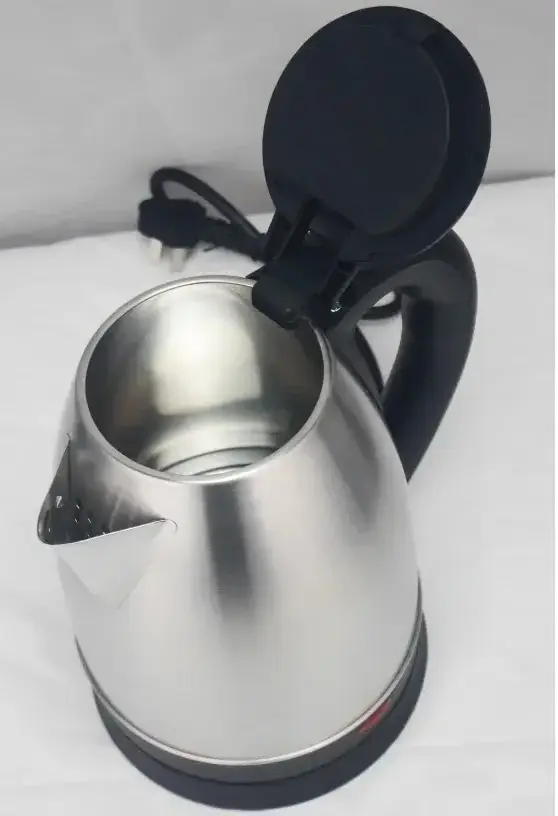 Factory Wholesale Home Appliance Quickly Boiling Water Cordless Kettle Stainless Steel Electric Kettle with 360 Degree Rotation Feature for Hotel