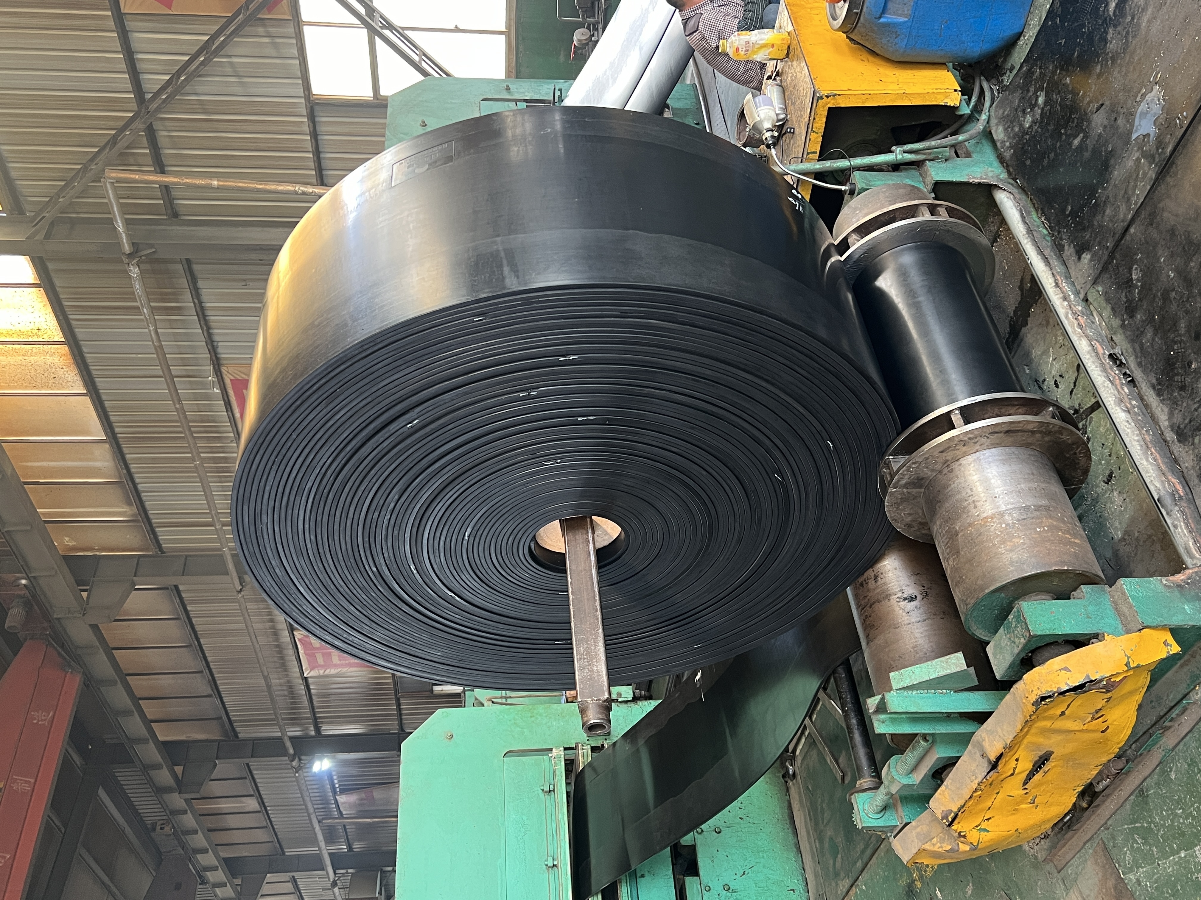 Professional Manufacture Rubber Rope Conveyor Belt 4 Ply Rubber Conveyor Belt Price