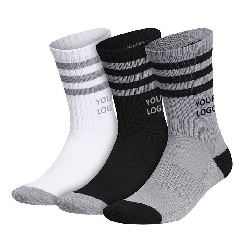 Uron high quality custom socks sports socks custom logo designer sports crew socks