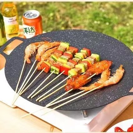 Wholesale Creative Korean Style Round Grill Pan Non-stick Bbq Pork Belly Grill Pan outdoor bbq grill pan