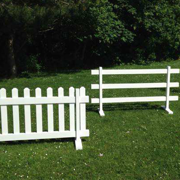 Portable Plastic Grille Fence Plastic Garden Barrier PVC Portable Fence Vertical Vinyl Sheet Fencing for Garden