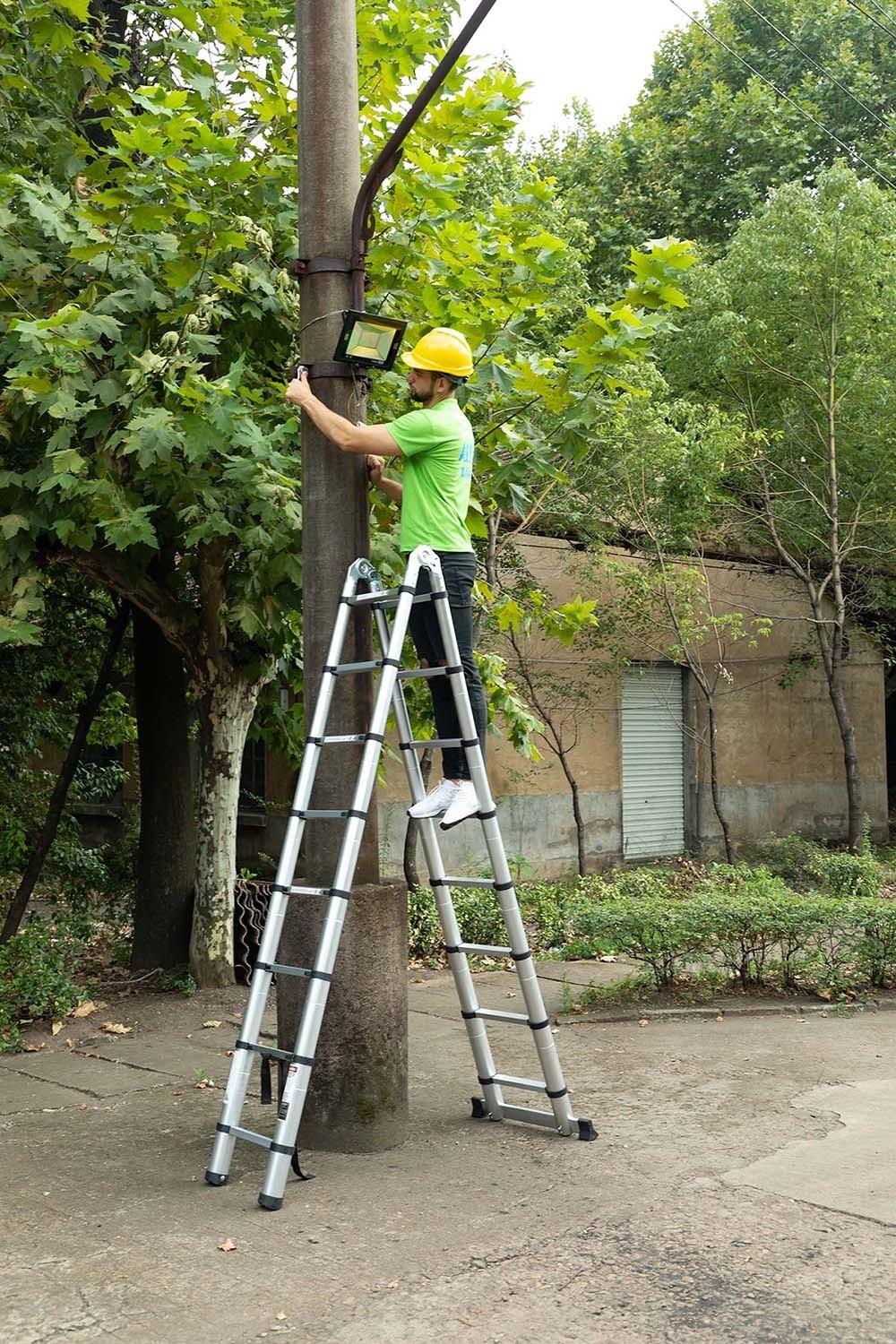 2.5+2.5m aluminum double sided multipurpose telescopic step tall ladder price aluminum step ladder extension