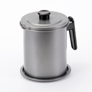 New Product Home Kitchenware Set Oil Filter Pot Carbon Steel Cooking Oil Pot.