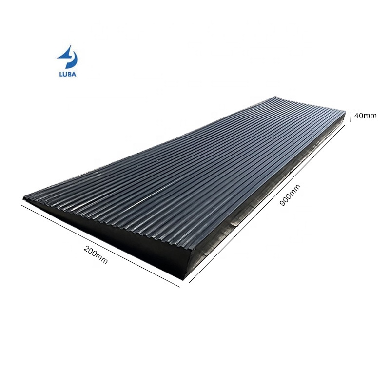 40*200*900mm Hot Sale Traffic Parking Car Rubber Durable Curb Ramps Threshold Kerb Ramp