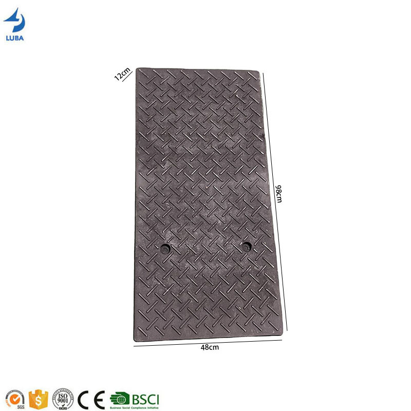 980*480*120mm New Arriive Rubber Plastic Durable Safety Cars Wheelchairs Road Kerb Curb Ramp