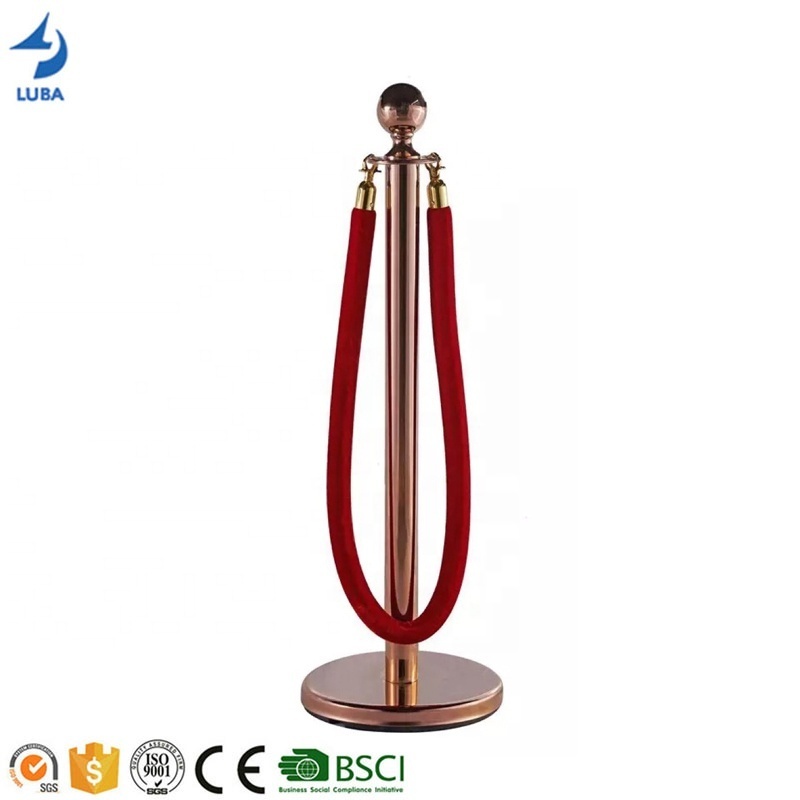 New Arrive Black Gold Bollard Red Carpet Walkway Bank Stands Traffic Crowd Control With Velvet Rope Poles