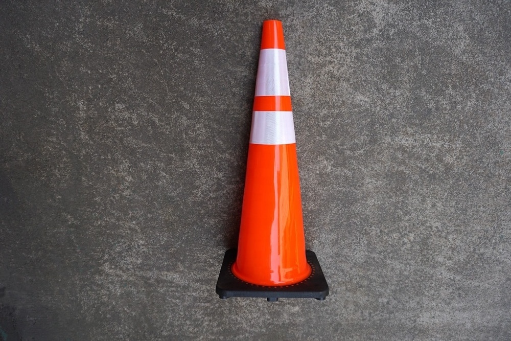 900mm Tall New Pvc Black Base Road Safety Pvc Orange Traffic Cone