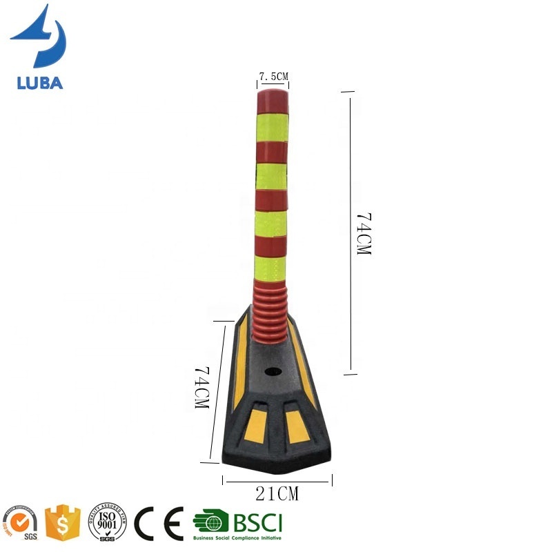 Roadway Road Safety Reflective Plastic Separator Lane Dividers With Rubber Base