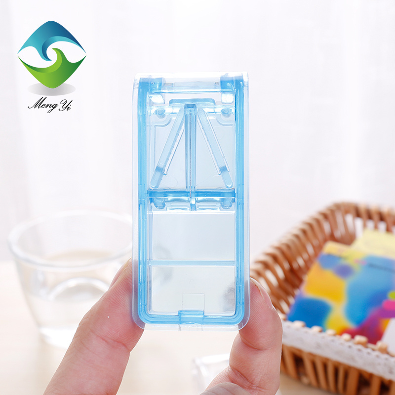 Eco-Friendly plastic pill cutter medicine crusher travel portable medicine cutter