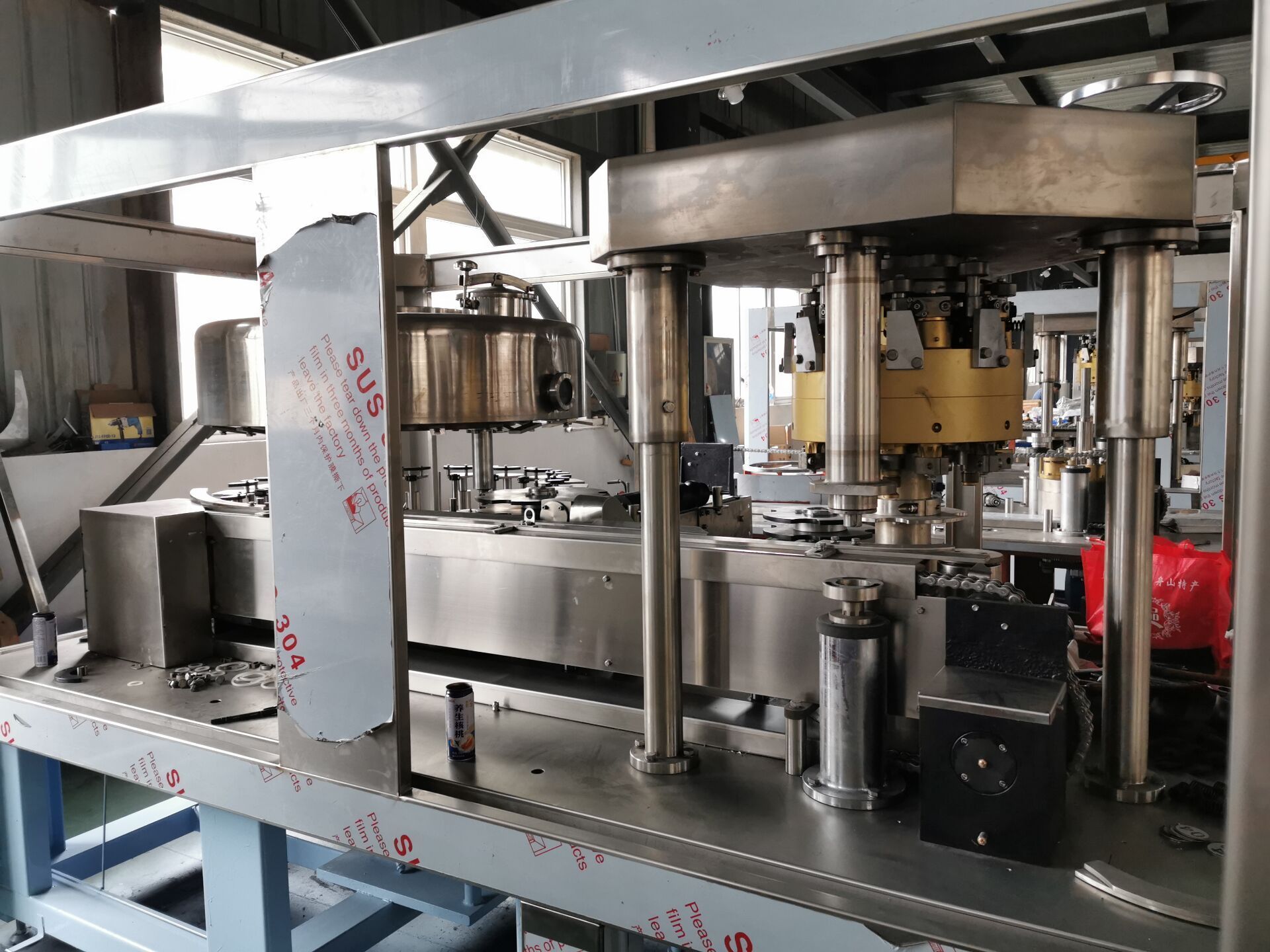 Professional Factory Custom-made Automatic Can Seamer Closing Tin Pet Aluminum Can Filling Sealing Machine